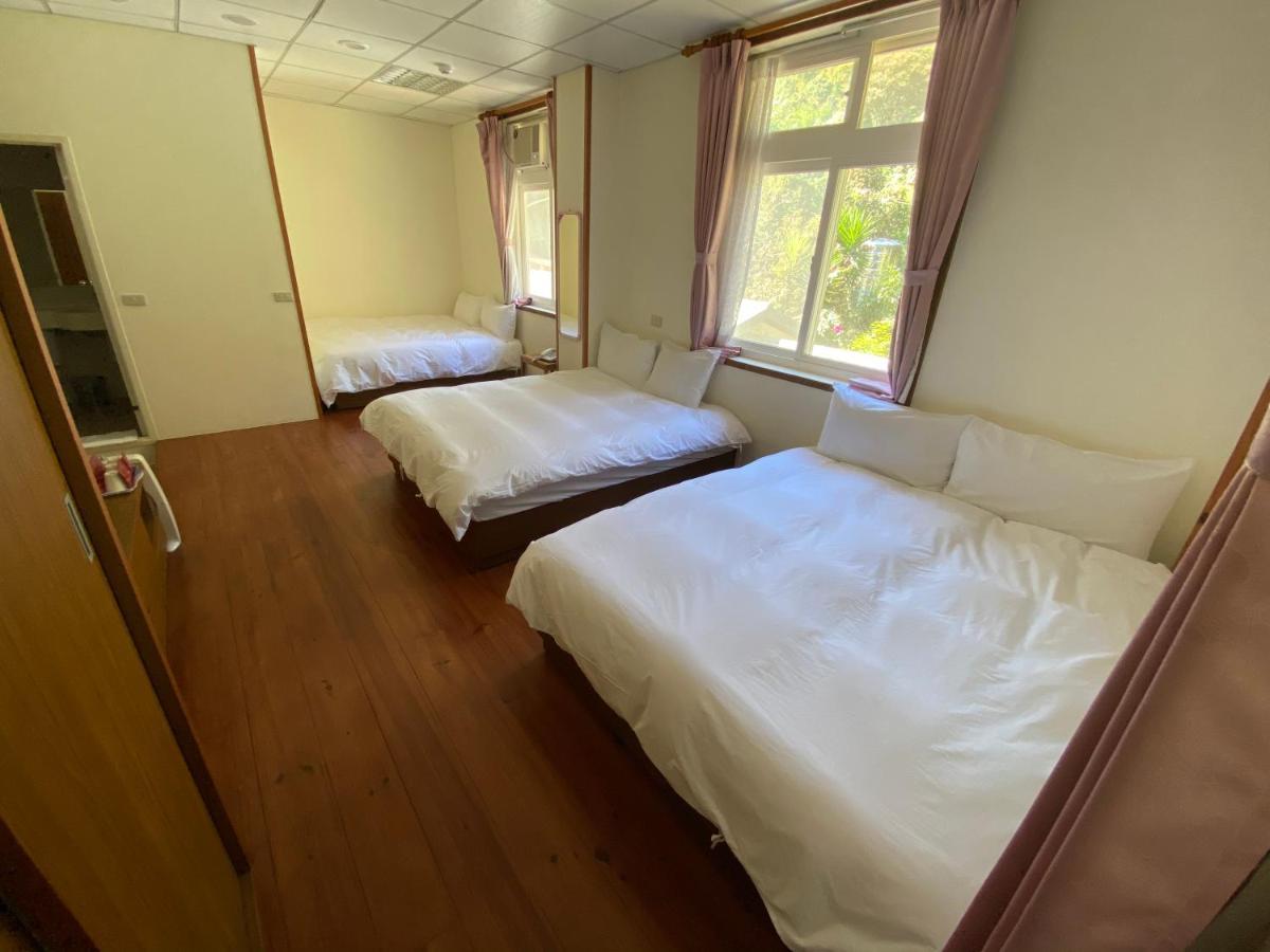 Lu-Lin B&B Wufeng  Bagian luar foto