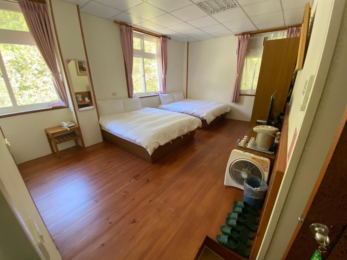 Lu-Lin B&B Wufeng  Bagian luar foto