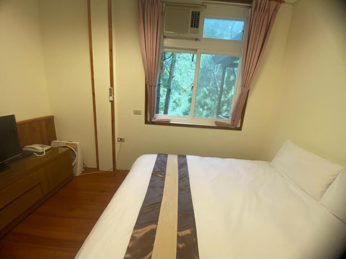 Lu-Lin B&B Wufeng  Bagian luar foto